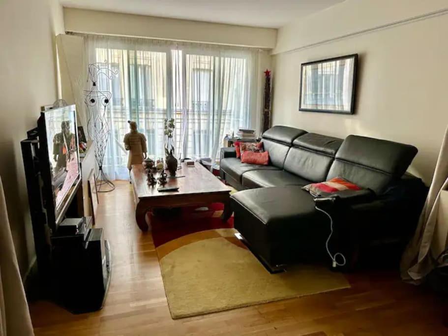 Private Bedroom 2 Near Eiffel Tower, Saint Germain 巴黎 外观 照片
